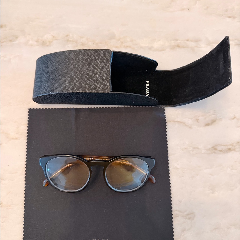 Prada Black and Brown Sunglasses with Case